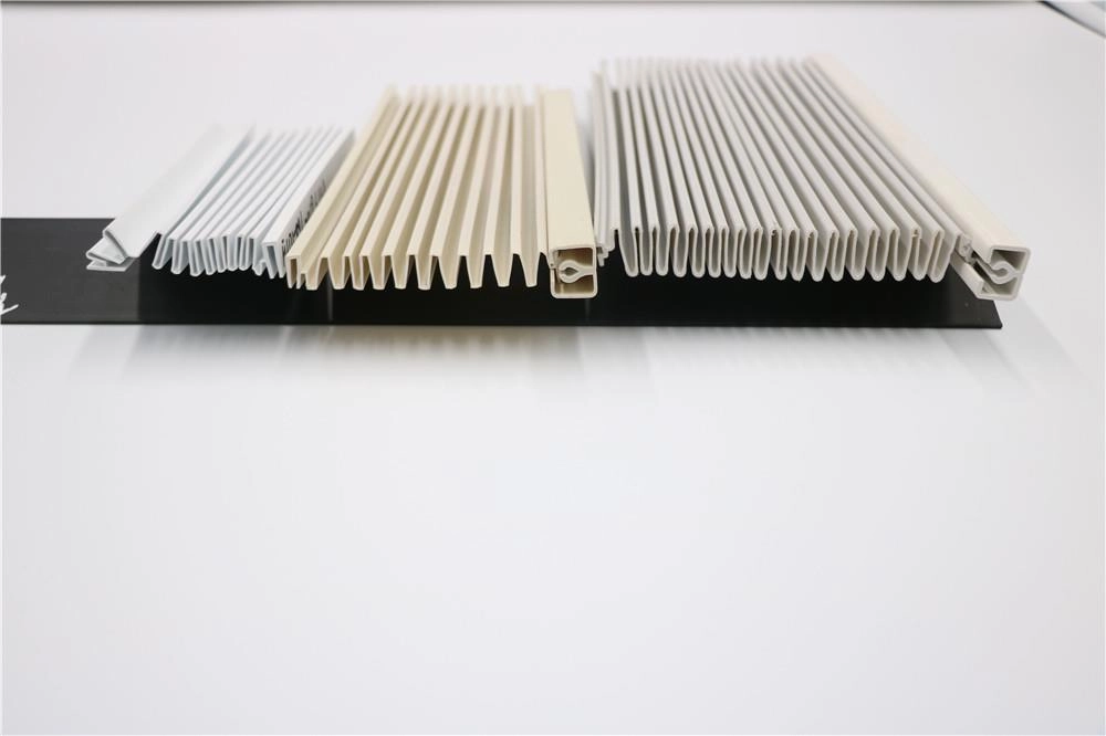 Extruded sections produced at Dachang, published on the Plastic Door Extrusion product page. Extruded sections produced at Dachang, published on the Plastic Door Extrusion product page.