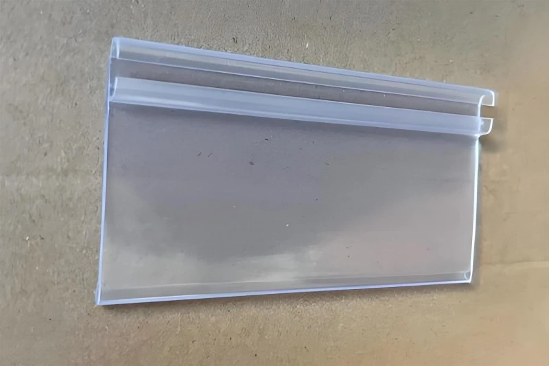 Plastic extrusion profiles in signage and display use Plastic extrusion profiles in signage and display use